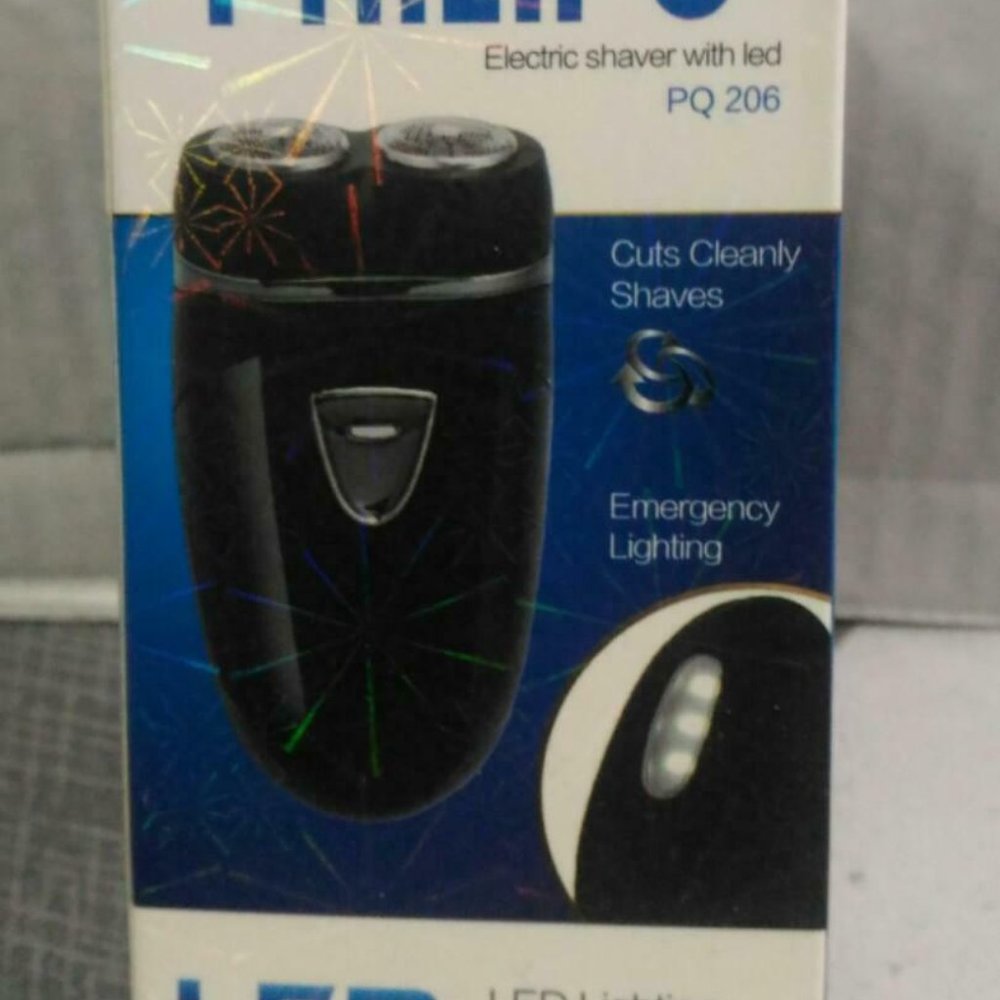 Pailipu Electric Shaver With Built in LED Light